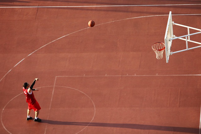 Sådan planlægger du basketballtræning og kampe med fokus på proces og rækkefølge